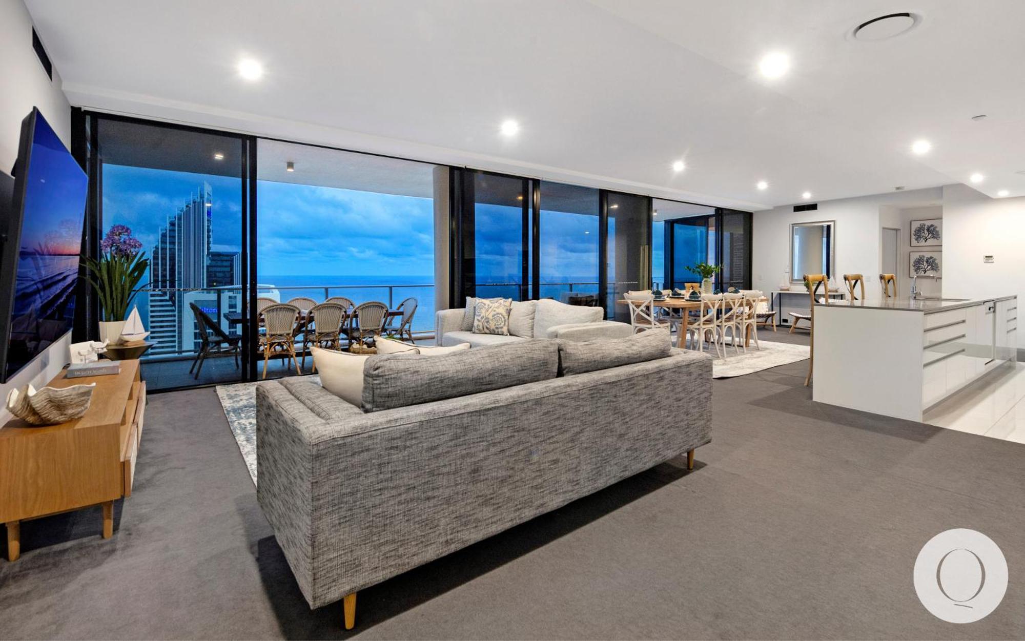 5 Bedroom Executive Sub Penthouse In The Heart Of Surfers With Full Ocean Views - Sleeps 12 - Circle On Cavill Amazing!! Gold Coast Exterior foto